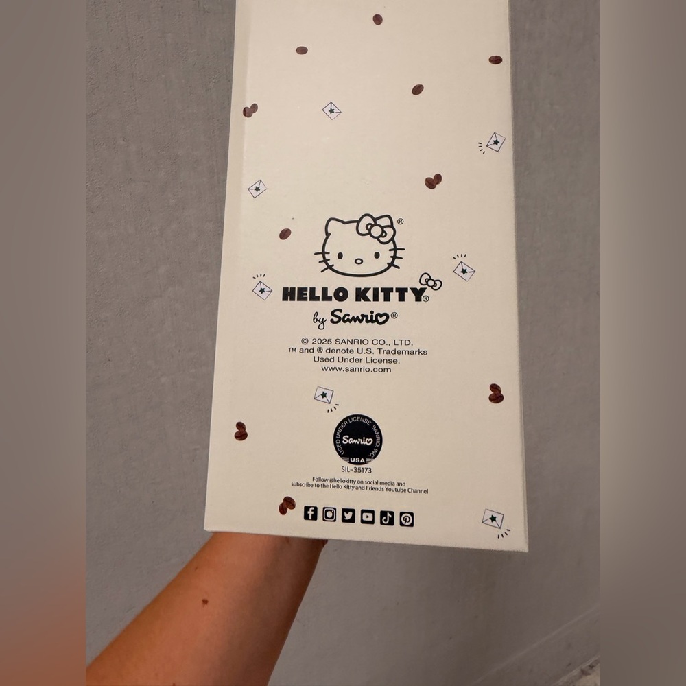 Hello Kitty Starbucks Plush Toy BNIB Limited Edition - Picture 3 of 6